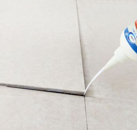 长治瓷砖空鼓维修公司分享卫生间瓷砖脱落的原因可能有以下几点